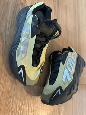 Authentic Yeezy 700 MNVN Sneakers